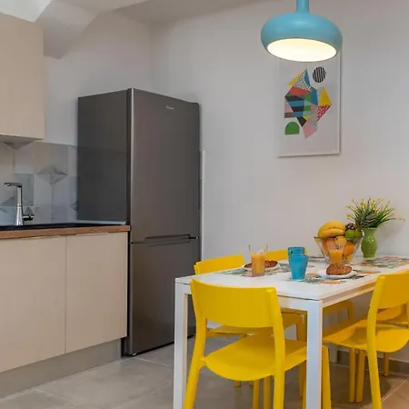 House Polus Ferienhaus *