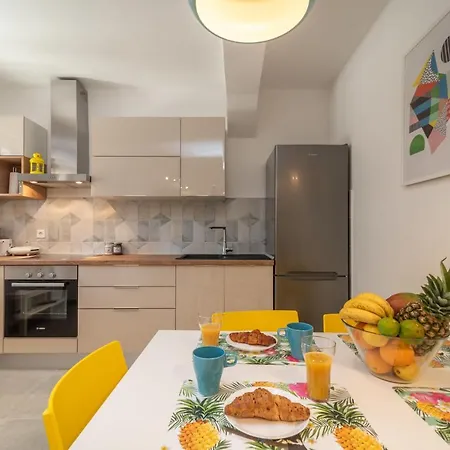 Дом отдыха House Polus Трогир